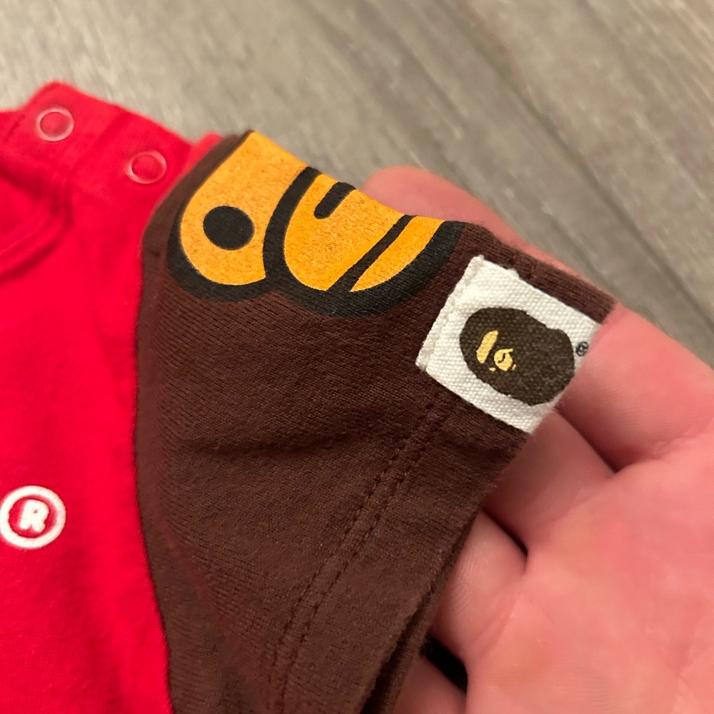 SOLD Bape Kids Baby Milo Red 6 Month Jumper - Picture 5 of 9